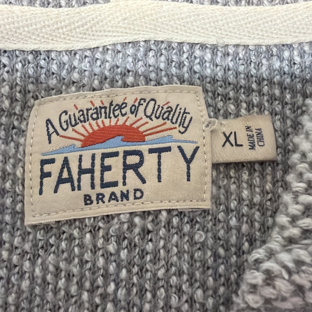 Faherty Whitewater Beach Hoodie Mens XL Gray Waffle Knit Pullover Sweater - Picture 4 of 8